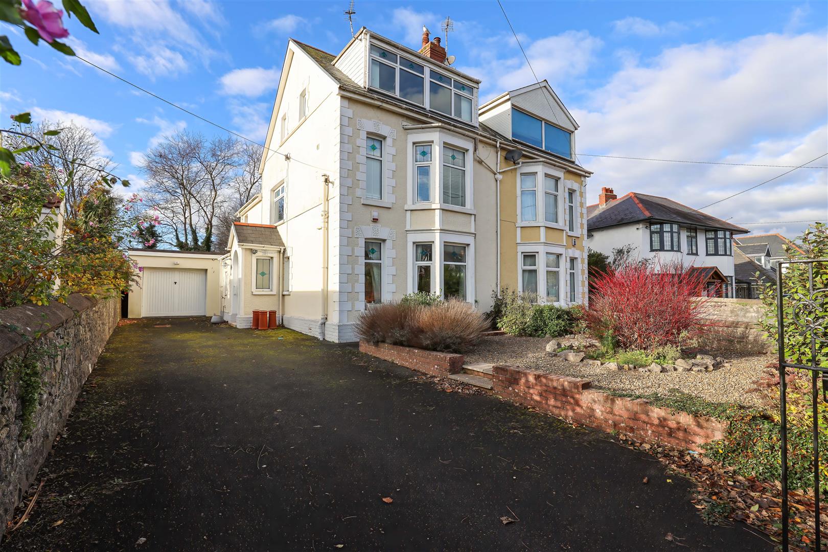 Watts & Beach Road, Newton, Porthcawl, Bridgend County Borough